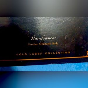 Barbie Fashion Model Collection Gold Label Collection